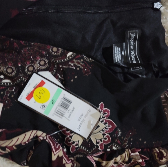 Jessica Howard Petite 3/4 Sleeve Faux Wrap Midi Dress - Picture 5 of 5